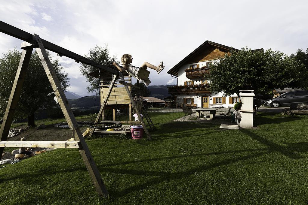 Hoelzlhof Brunico Exterior photo
